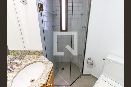 Apartamento para alugar com 156m², 3 quartos e 3 vagas Apartamento para alugar com 156m², 3 quartos e 3 vagasBanheiro da Suíte 3
