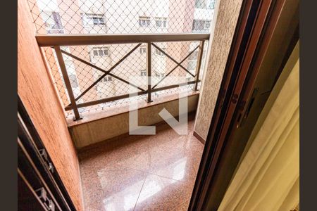 Apartamento para alugar com 156m², 3 quartos e 3 vagas Apartamento para alugar com 156m², 3 quartos e 3 vagasSuíte 1 - Varanda
