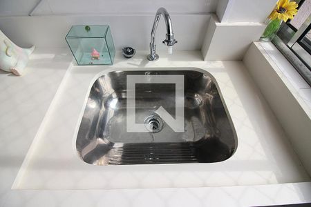 Apartamento para alugar com 64m², 2 quartos e 1 vagaÁrea de Serviço