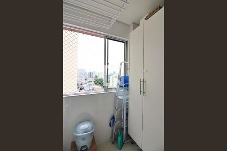 Apartamento para alugar com 64m², 2 quartos e 1 vagaÁrea de Serviço