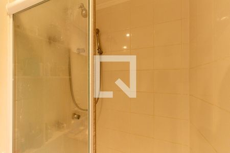 Apartamento à venda com 75m², 2 quartos e 1 vaga Apartamento à venda com 75m², 2 quartos e 1 vagaBanheiro