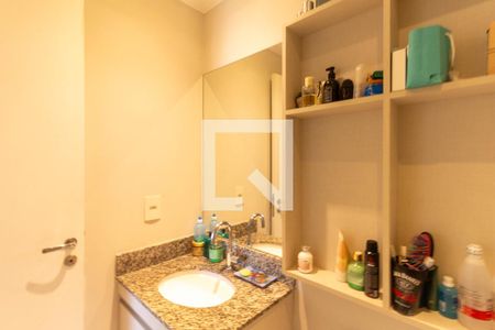 Apartamento à venda com 75m², 2 quartos e 1 vaga Apartamento à venda com 75m², 2 quartos e 1 vagaBanheiro