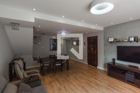 Sala de casa à venda com 3 quartos, 160m² em Jardim Paraíso, São Paulo