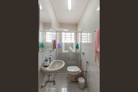 Casa à venda com 160m², 3 quartos e 4 vagasBanheiro Social