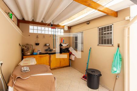 Casa à venda com 171m², 3 quartos e 4 vagasÁrea de Serviço