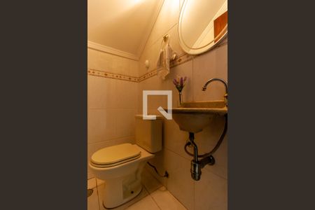 Casa à venda com 171m², 3 quartos e 4 vagasLavabo