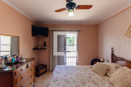 Casa à venda com 171m², 3 quartos e 4 vagasSuíte 1