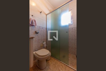 Casa à venda com 171m², 3 quartos e 4 vagasBanheiro da Suíte 2