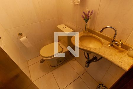 Casa à venda com 171m², 3 quartos e 4 vagasLavabo