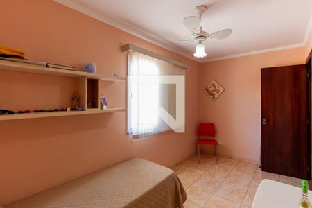 Casa à venda com 171m², 3 quartos e 4 vagasSuíte 2