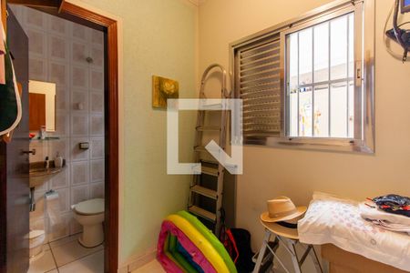 Casa à venda com 171m², 3 quartos e 4 vagasQuarto Extra