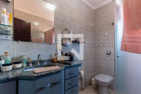 Casa à venda com 171m², 3 quartos e 4 vagasBanheiro da Suíte 1