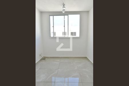 Sala de apartamento para alugar com 2 quartos, 45m² em Campo Grande, Rio de Janeiro