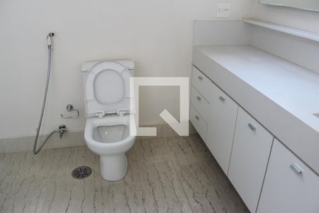 Apartamento à venda com 165m², 2 quartos e 3 vagasBanheiro