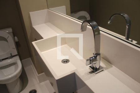 Apartamento à venda com 165m², 2 quartos e 3 vagasBanheiro Social