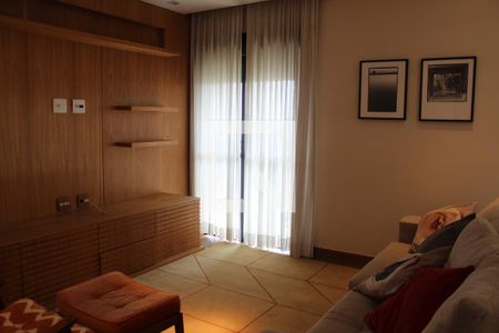 Apartamento à venda com 165m², 2 quartos e 3 vagasSala