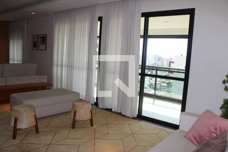 Apartamento à venda com 165m², 2 quartos e 3 vagasSala