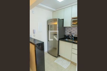 Cozinha de apartamento à venda com 2 quartos, 49m² em Jardim Samambaia, Campinas