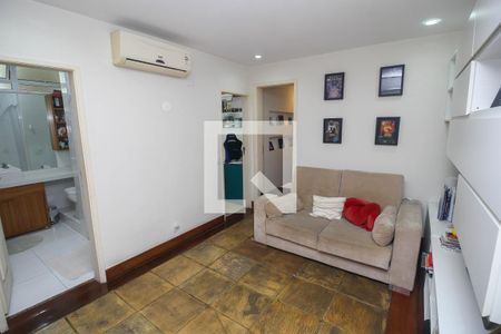 Apartamento à venda com 280m², 4 quartos e 2 vagasSala de TV