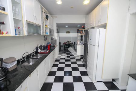 Apartamento à venda com 280m², 4 quartos e 2 vagasCozinha - Armários