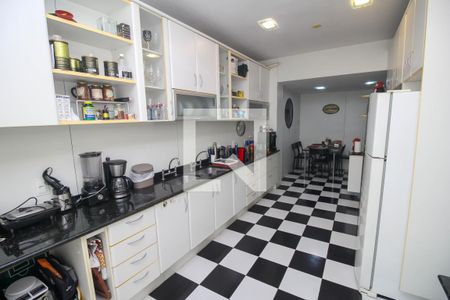 Apartamento à venda com 280m², 4 quartos e 2 vagasCozinha - Armários