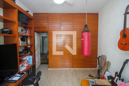 Apartamento à venda com 280m², 4 quartos e 2 vagasQuarto 3