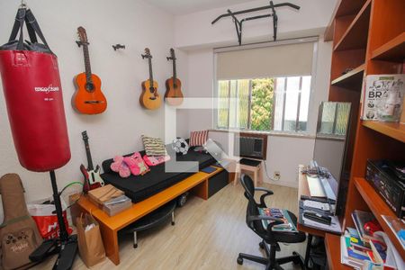 Apartamento à venda com 280m², 4 quartos e 2 vagasQuarto 3