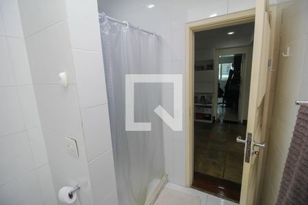 Apartamento à venda com 280m², 4 quartos e 2 vagasBanheiro Social