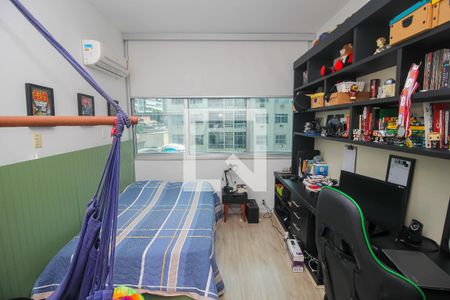 Apartamento à venda com 280m², 4 quartos e 2 vagasQuarto 4