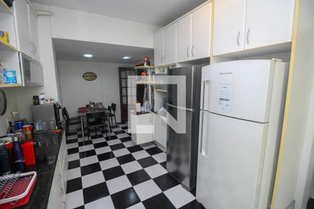 Apartamento à venda com 280m², 4 quartos e 2 vagasCozinha - Armários