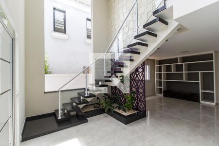 Hall de entrada de casa de condomínio para alugar com 4 quartos, 400m² em Alphaville, Santana de Parnaíba