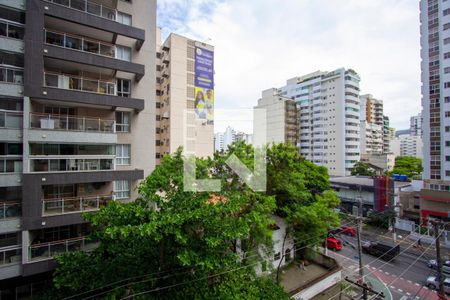 Vista da Sala de apartamento à venda com 3 quartos, 108m² em Icaraí, Niterói