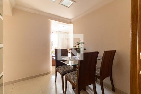 Sala de apartamento à venda com 3 quartos, 61m² em Vila Moinho Velho, São Paulo