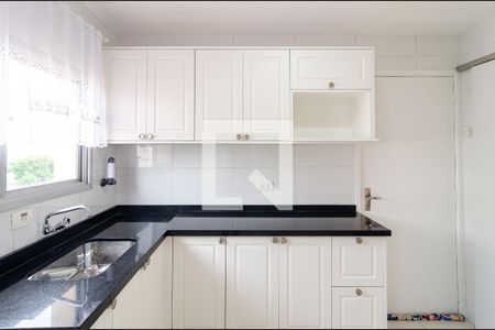 Apartamento à venda com 62m², 2 quartos e 1 vagaCozinha