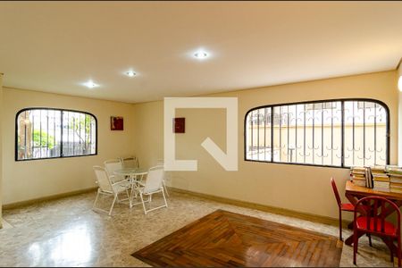 Apartamento à venda com 62m², 2 quartos e 1 vagaÁrea comum