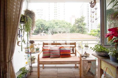 Varanda de apartamento à venda com 2 quartos, 73m² em Vila Madalena, São Paulo