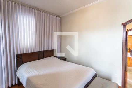 Suíte de apartamento à venda com 3 quartos, 92m² em Sagrada Família, Belo Horizonte