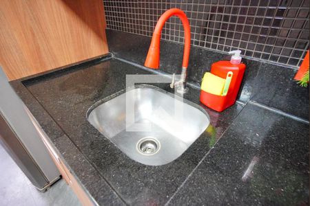 Apartamento à venda com 54m², 2 quartos e 1 vagaCozinha - Torneira