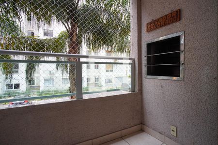 Sala - Varanda de apartamento à venda com 2 quartos, 54m² em Morro Santana, Porto Alegre