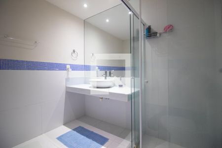 Apartamento à venda com 153m², 3 quartos e sem vagaBanheiro da Suíte