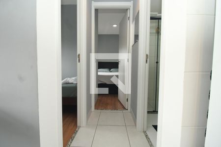 Corredor de apartamento para alugar com 2 quartos, 34m² em Cambuci, São Paulo