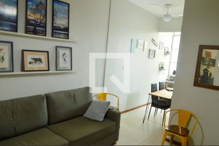 Sala de apartamento para alugar com 2 quartos, 72m² em Pechincha, Rio de Janeiro