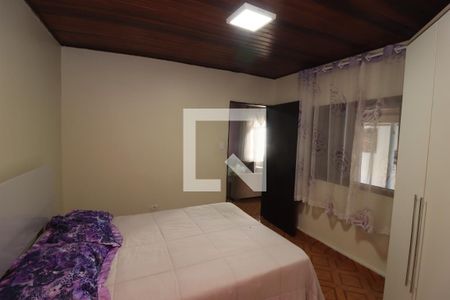 Casa à venda com 120m², 4 quartos e 4 vagasQuarto Suíte