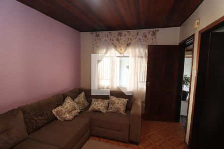 Sala de TV de casa à venda com 4 quartos, 120m² em Vila Carrão, São Paulo