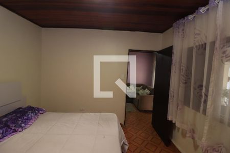 Casa à venda com 120m², 4 quartos e 4 vagasQuarto Suíte