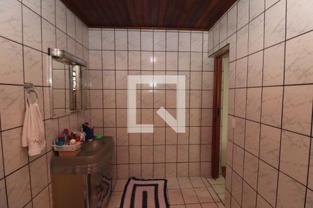 Casa à venda com 120m², 4 quartos e 4 vagasBanheiro da Suíte