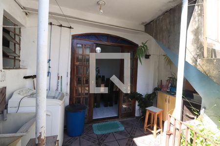 Casa à venda com 120m², 4 quartos e 4 vagasÁrea de Serviço