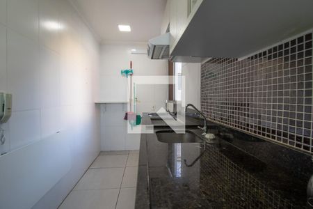 Cozinha de apartamento para alugar com 2 quartos, 42m² em Sarandi, Porto Alegre