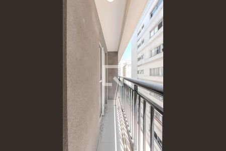 Studio para alugar com 25m², 1 quarto e sem vaga Studio para alugar com 25m², 1 quarto e sem vagaSacada