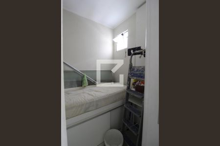 Apartamento à venda com 82m², 2 quartos e 2 vagasQuarto de Serviço